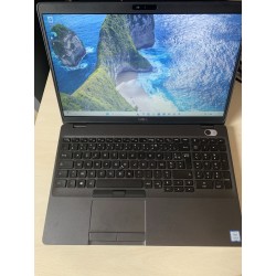 PC portable Dell Latitude 5500 – i3 / 8 Go / SSD 240 Go – Windows 11 Pro